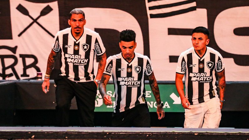 Reforços do Botafogo tem seus nomes publicado no BID