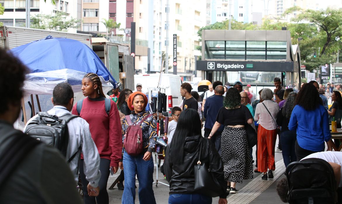 Capital paulista tem madrugada mais fria do ano