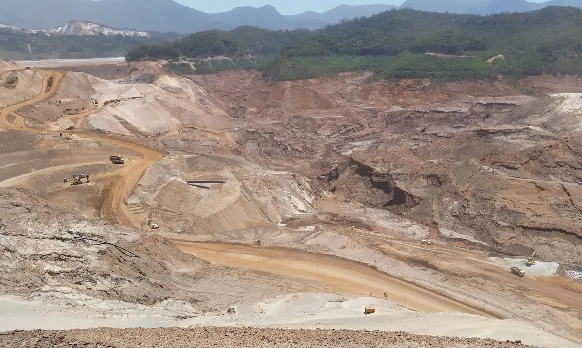 MAB e MPF vão recorrer da absolvição de réus do caso Samarco