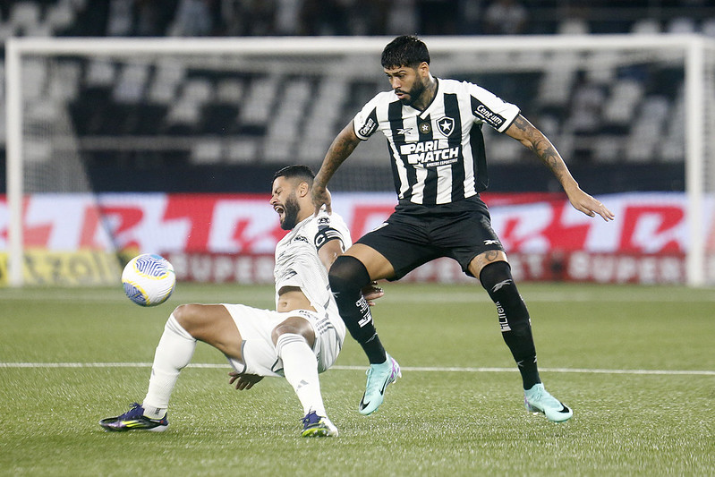 Atlético-MG recebe o Botafogo com portões fechados